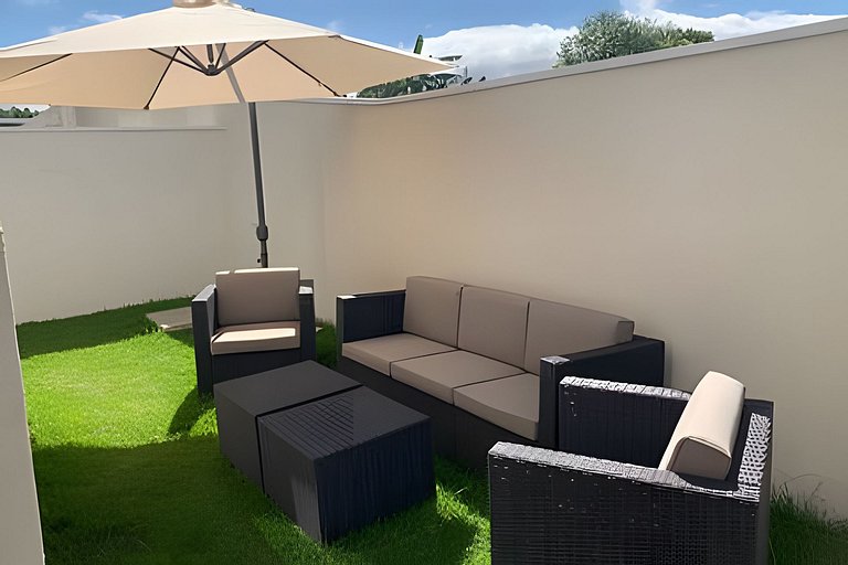 Apto Térreo com Garden | A/C e Churrasqueira