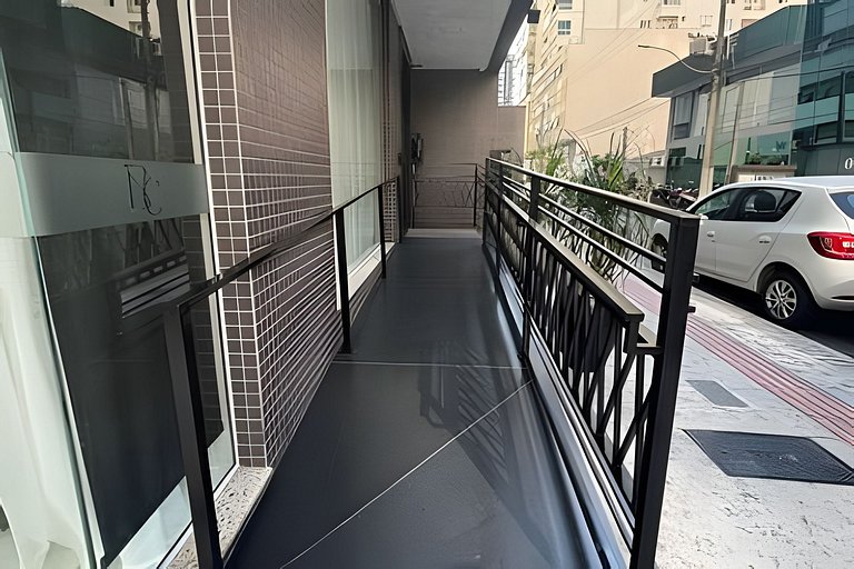 3 Suites | A/C + Sea View | 250m from the Beach