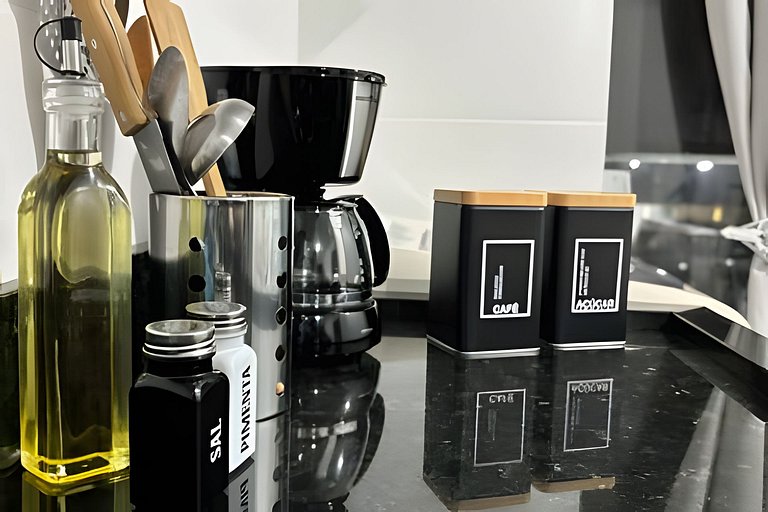 Practical Apt | 2 Beds + Leisure + Parking