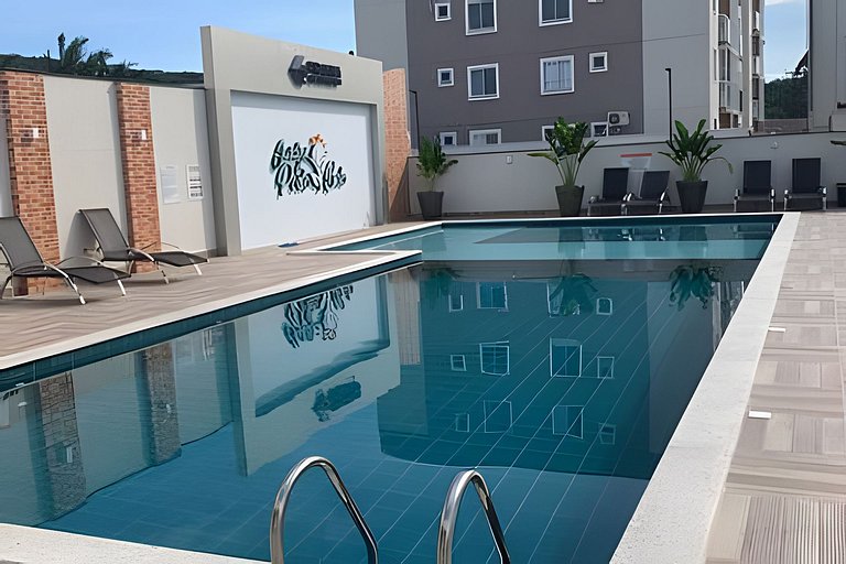 Practical Apt | 2 Beds + Leisure + Parking