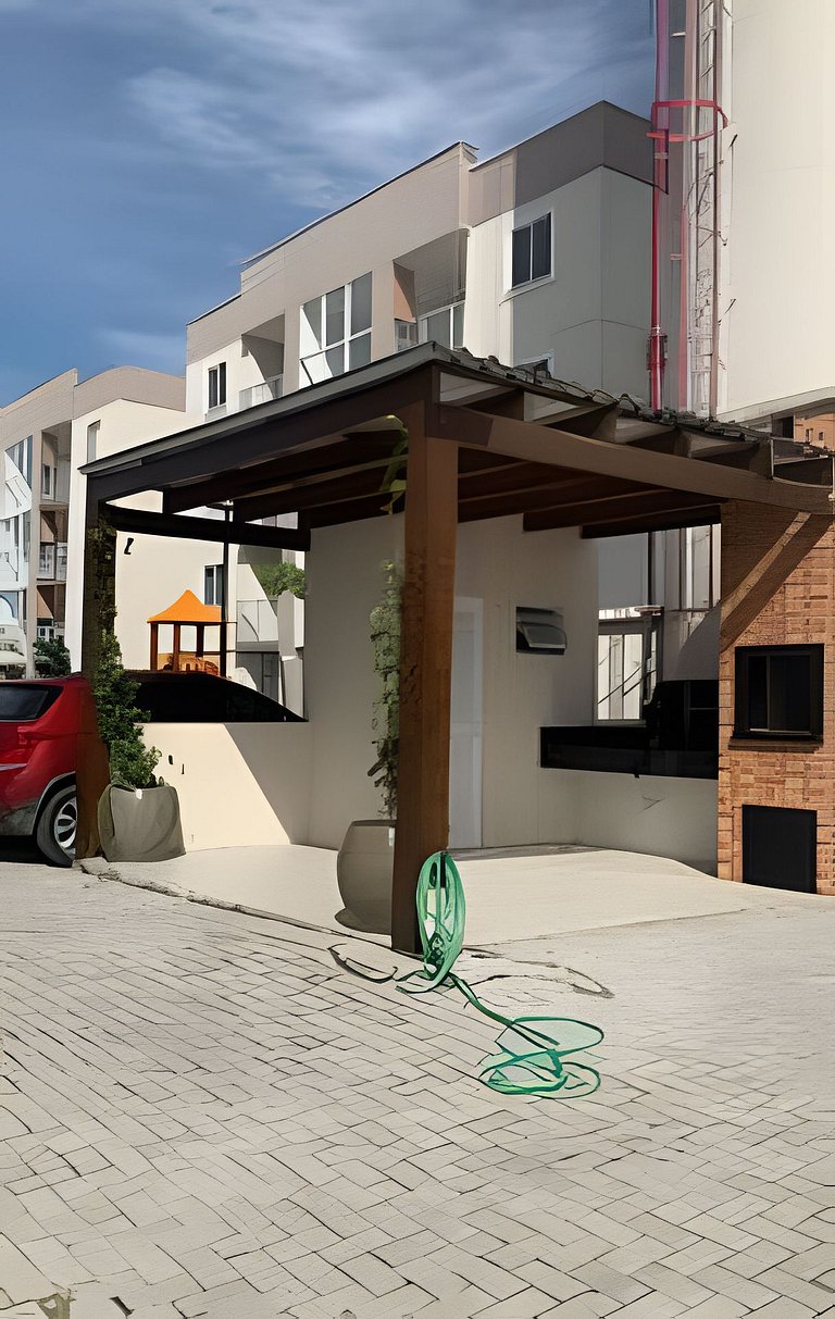 Apto prático | 2 Qtos + Lazer + Garagem