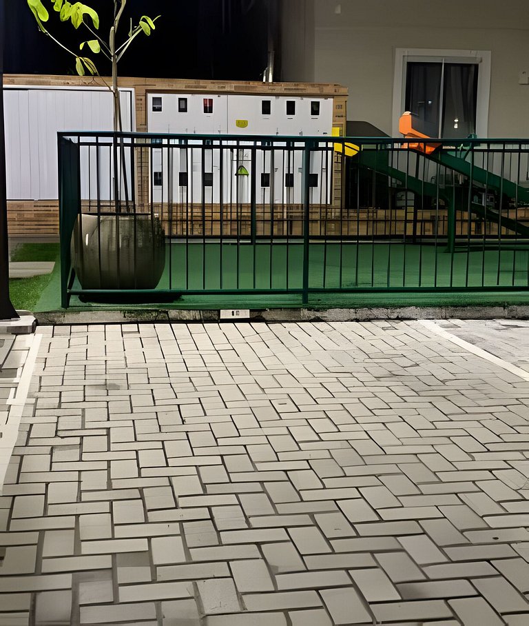 Apto prático | 2 Qtos + Lazer + Garagem