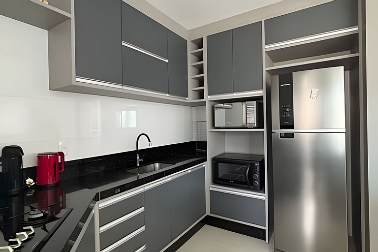 3 Bedrooms + A/C | 2 Parking | 500m from the Beach