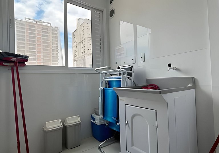 3 Quartos com Ar | 2 Vagas | Próx. Quiero Café