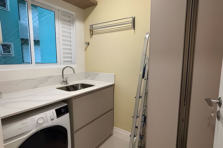 Near Hard Rock: 3 Suites + Parking + Gourmet View