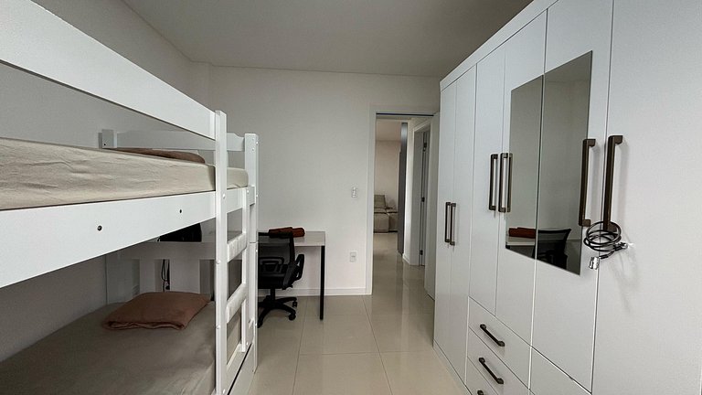 Piso 18 | Parrilla, Vista al Mar y Piscina