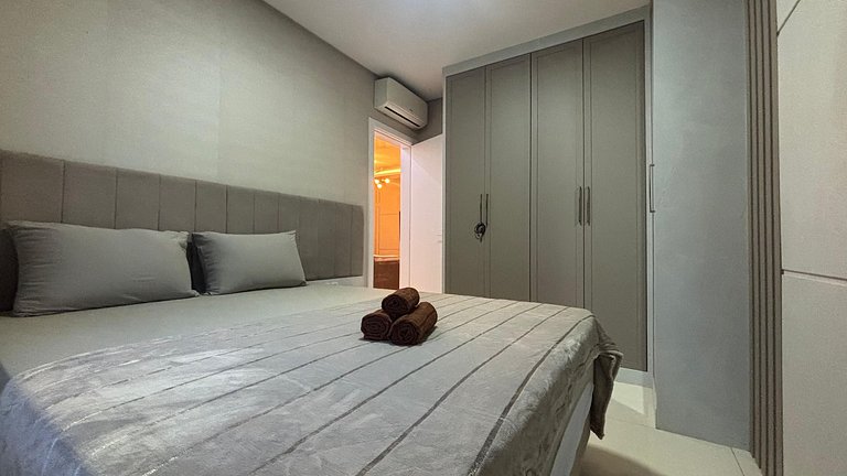 Depa 1 Suite + 1 c/ A/C | Balcón c/ Vista + Plaza