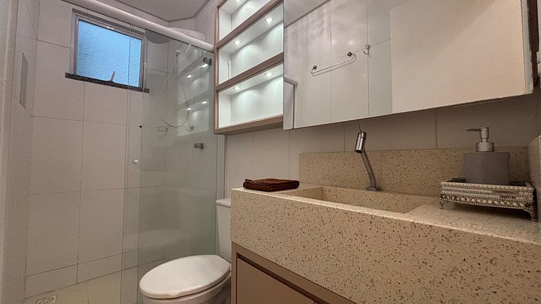 Apt 1 Suite + 1 w/ A/C | Balcony w/ View + Parking