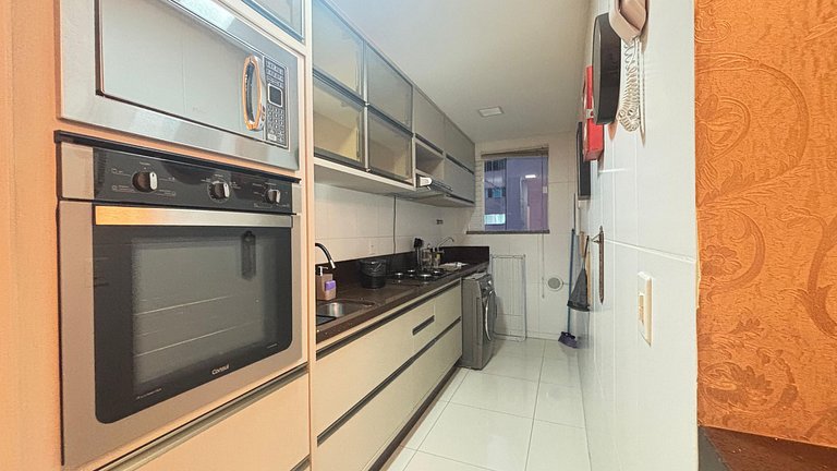 Apê 1 Suíte + 1 c/ A/C | Sacada c/ vista + Vaga