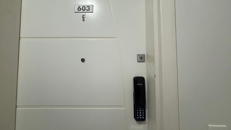 Depa 1 Suite + 1 c/ A/C | Balcón c/ Vista + Plaza