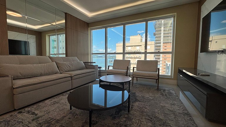 Near Hard Rock: 3 Suites + Parking + Gourmet View