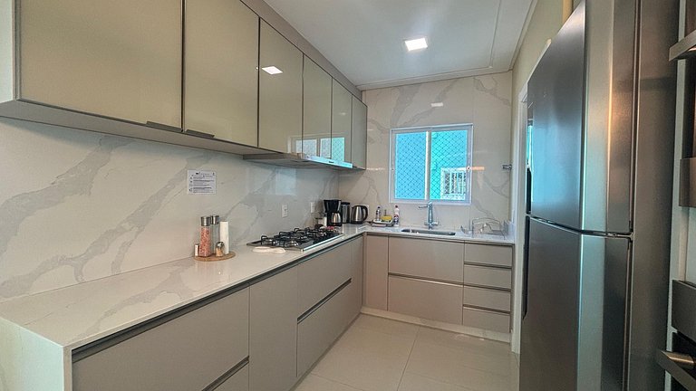 Near Hard Rock: 3 Suites + Parking + Gourmet View