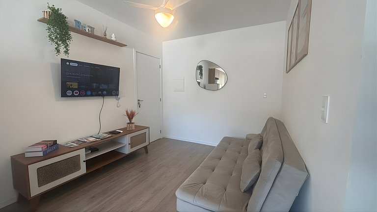 Full Apt | Pool • BBQ • Parking