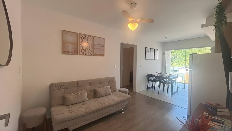 Full Apt | Pool • BBQ • Parking