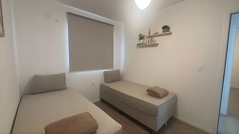 Full Apt | Pool • BBQ • Parking