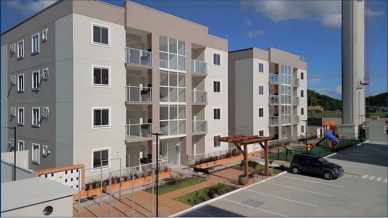 Full Apt | Pool • BBQ • Parking